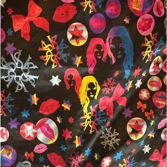 Victoria's Secret Special Edition Supermodel Crowns Bows Print Pajama Set Size S - Picture 6 of 10